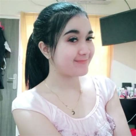 nonton bokep onlyfans|Bokep Indo Akibat Cewe Cantik Pakai Baju Haram